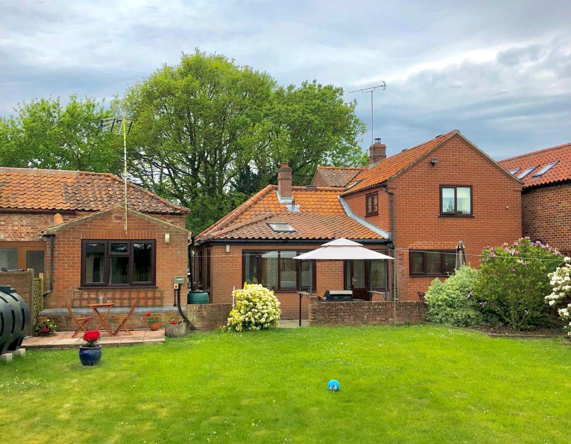 Bed and Breakfast The Earsdon Annexe à North Walsham Extérieur photo
